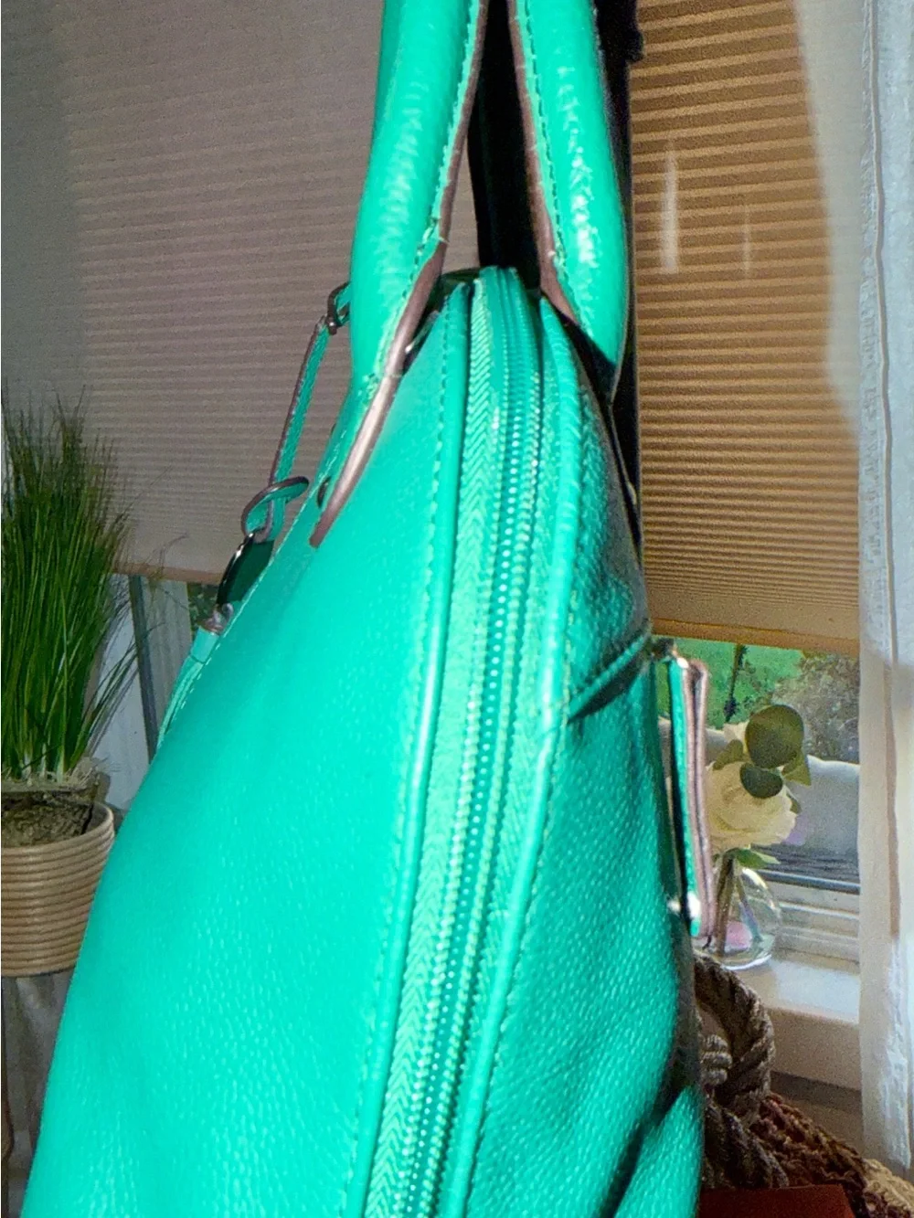 Tignanello Teal Green Pebbled Leather Dome Satchel Crossbody Bag Like New